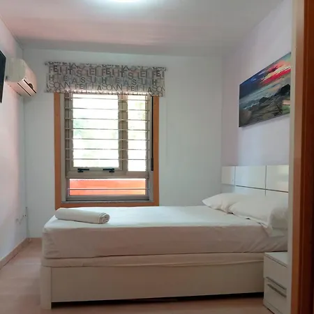 Apartment Algaida Oropesa 3000 *