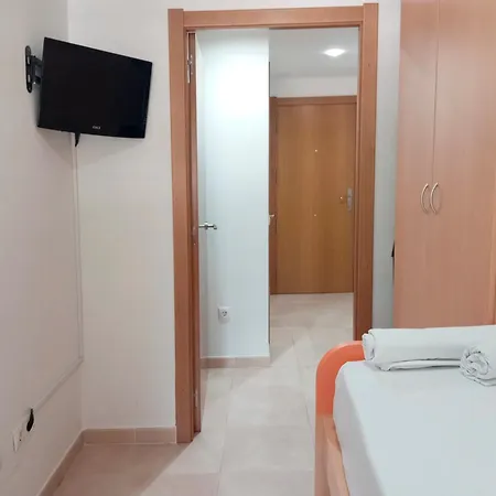 Apartment Algaida Oropesa 3000 *
